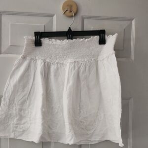Elegant White Women's Mini Skirt